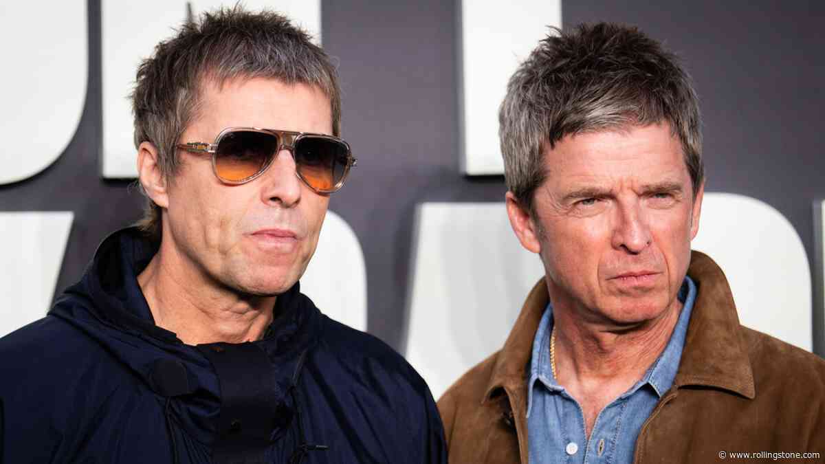 Oasis Block Auction of 1990s Concert and Rehearsal Recordings
