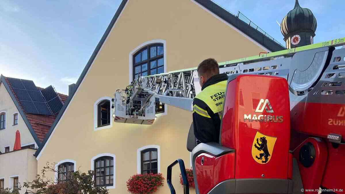 Tod des Bürgermeisters (†57) in der Sitzung: Was zu den näheren Umständen in Grafing bekannt ist