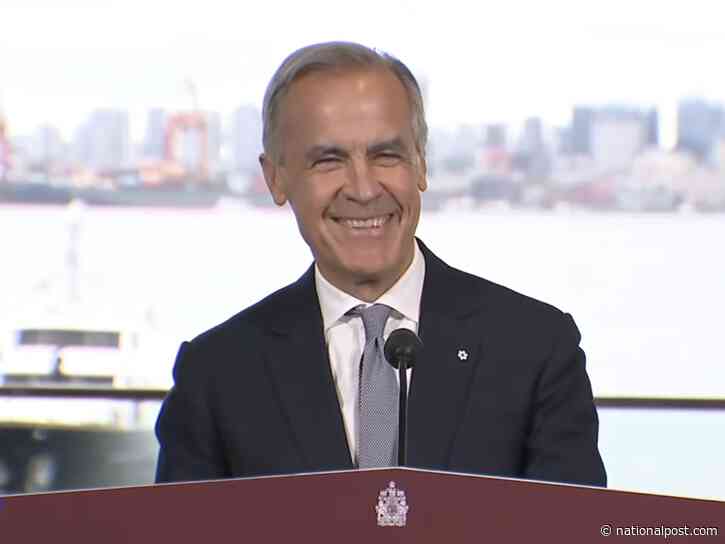 Trump trade adviser's outburst makes Carney laugh: 'I take note of both comments. How’s that?'
