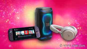 33 Best Tech Gifts for Teens: Editor- and Teen-Approved