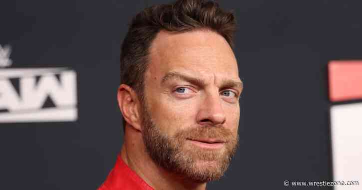 WWE’s LA Knight Won’t Reveal What Happened During ‘Fun Nights’ With Jon Moxley