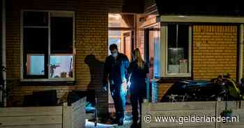 Meisje (10) op een haar na geraakt bij schietpartij in woning in Spijkenisse: ‘De wereld is gek geworden’
