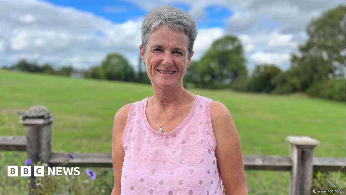 Families plead for help in 'cruel' dementia battle
