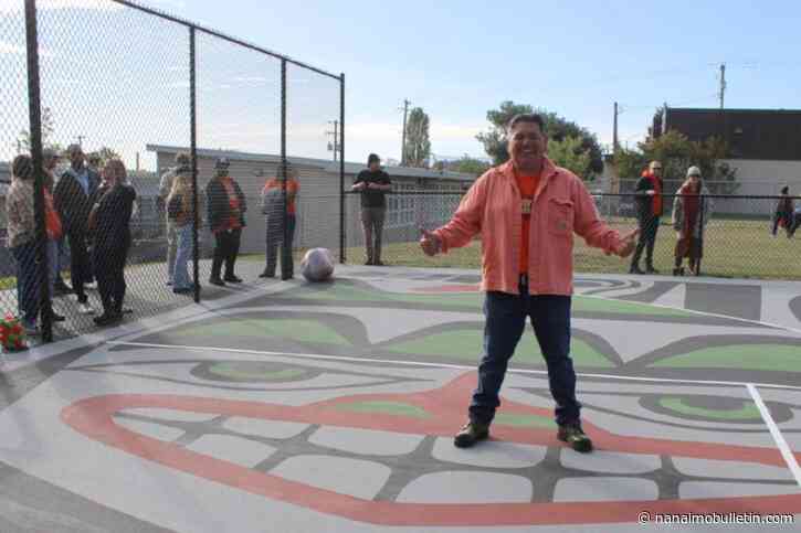 Snuneymuxw master artist work unveiled in Nanaimo on Truth and Reconciliation Day