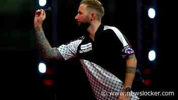 Ryan Joyce walst over Danny Noppert heen, ook Wessel Nijman onderuit op World Grand Prix