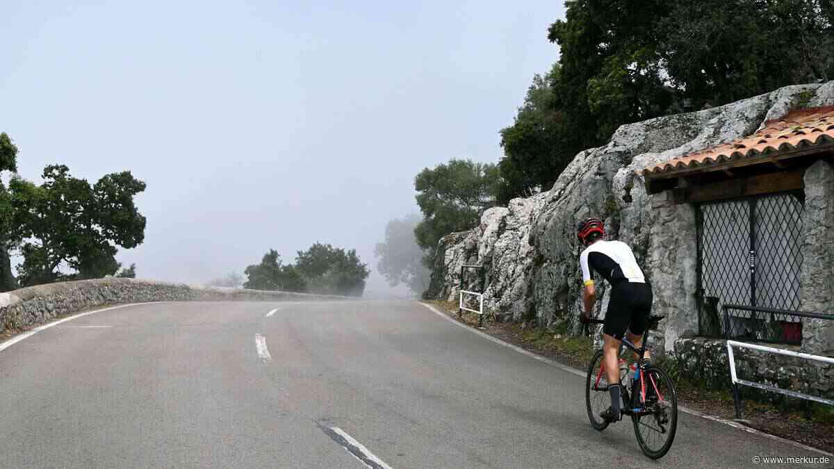 Neue Regeln für den Urlaub in Spanien: Wer jetzt ohne Helm radelt, riskiert 200 Euro Bußgeld
