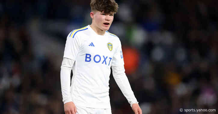 Leeds United Face Shock January Decision Over Teenage Star: What Should Farke Do Here?