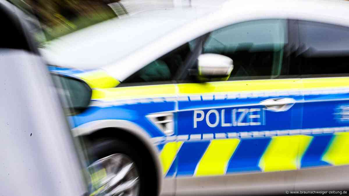 Schwerer Verkehrsunfall: Vollsperrung auf der A7 bei Salzgitter
