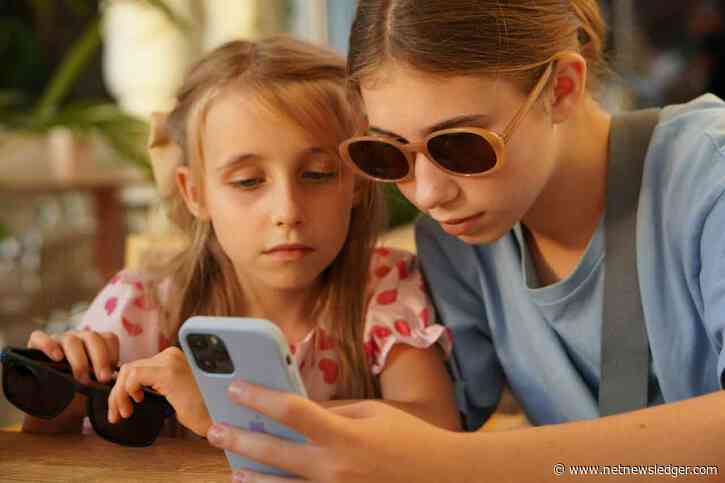 It’s Time to Get Your Kids Off Social Media, and Here’s How to Do It