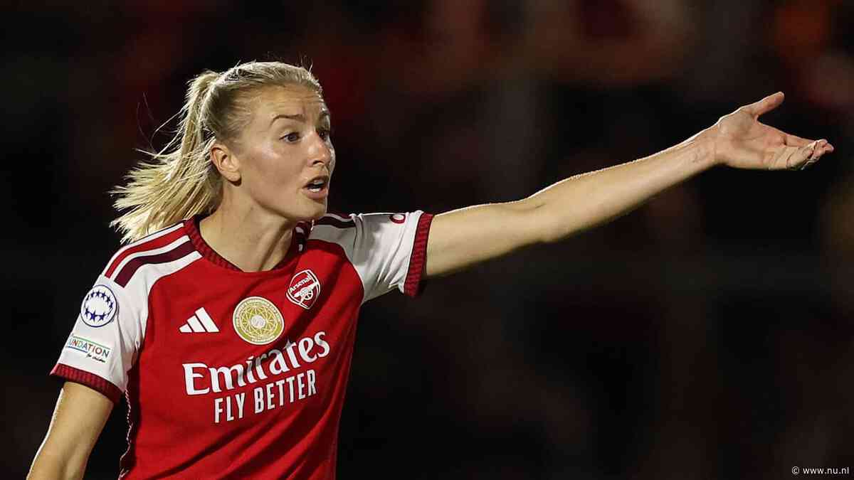 Merkwaardige handsbal bij Arsenal Vrouwen in CL, assist Van Asten voor Barça