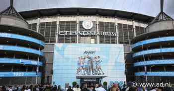 AD Voetbalpodcast | ‘Schandaal rond Manchester City heeft enorme impact op de sport en de competitie’