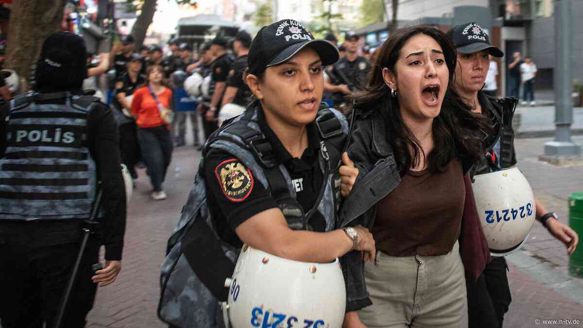 "Ohne Grund die Tür verschlossen": Größte unabhängige türkische Nachrichtenseite gesperrt