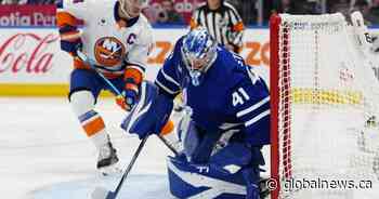 Cowan, Stolarz push Maple Leafs past Islanders 2-1