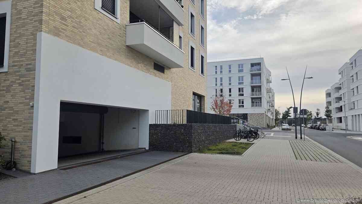Die Parkplatz-Not in Wolfsburgs Steimker Gärten nimmt temporär noch einmal zu