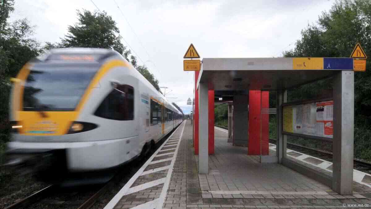 „Viel Frust“: Zugtüren öffnen ohne Bahnsteig – Fahrgäste warten vergeblich auf Rückfahrt