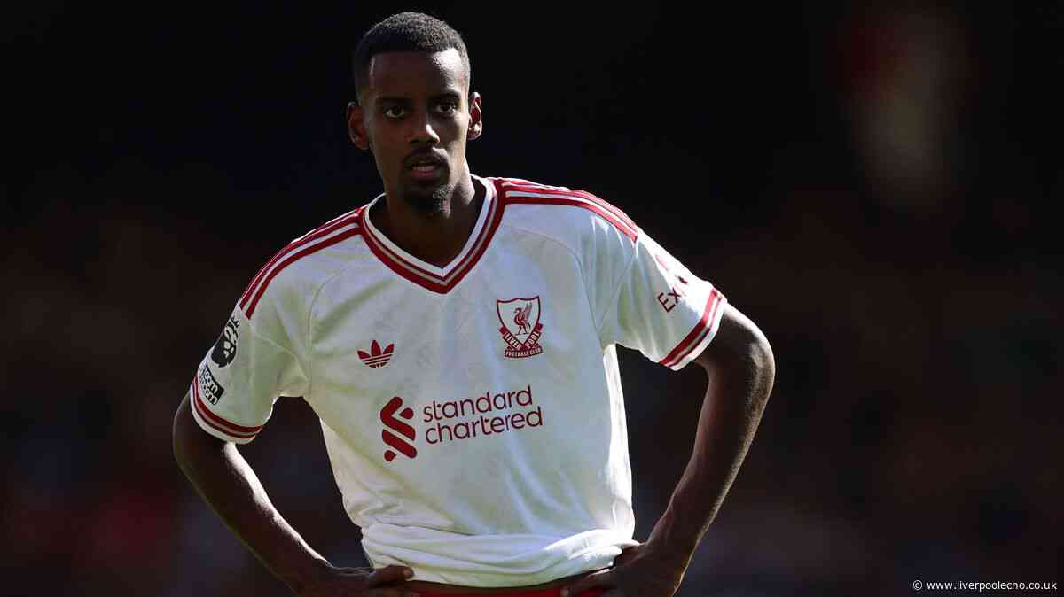 Alexander Isak sent injury message as Liverpool star warned of setback - 'I just feel sorry for him'