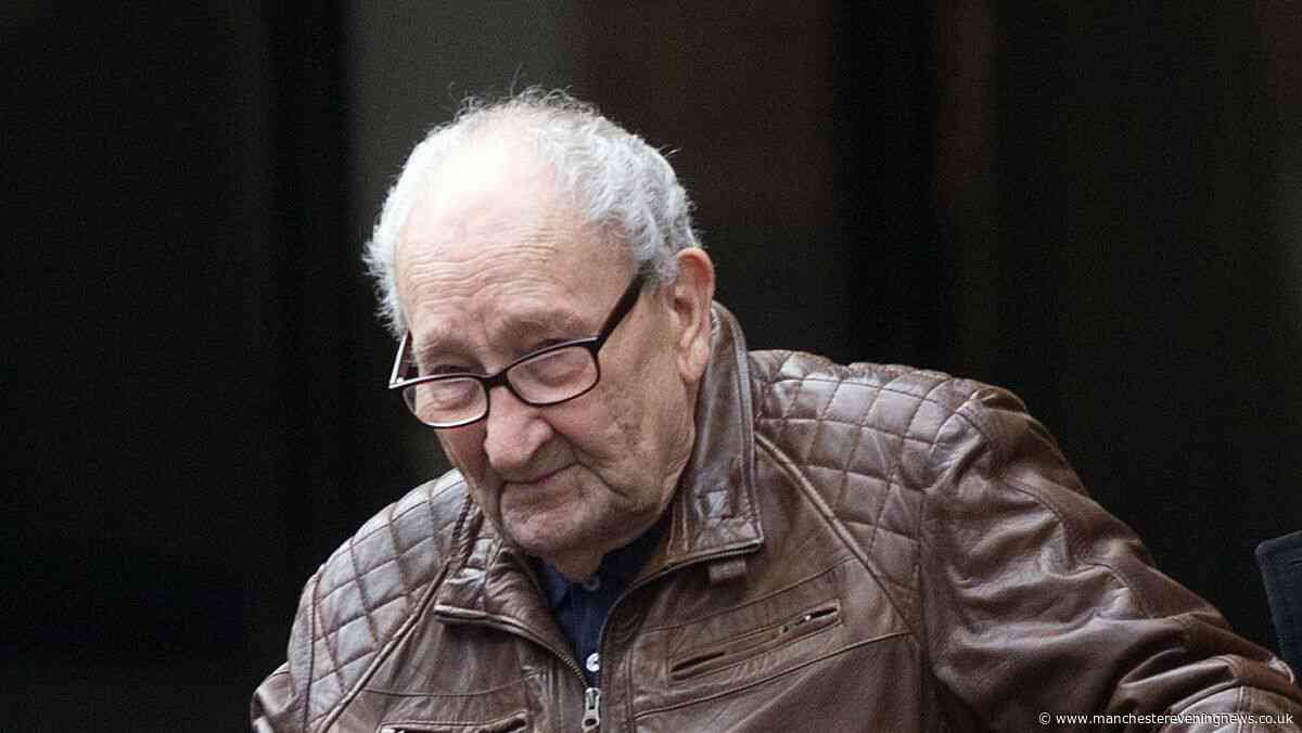 Police officer unmasked as 'depraved' paedophile dies after collapsing in Strangeways prison cell