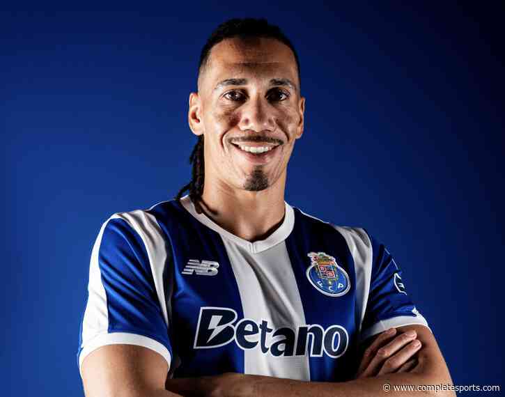 Ex-Man United Star Smalling Joins FC Porto On Free Transfer