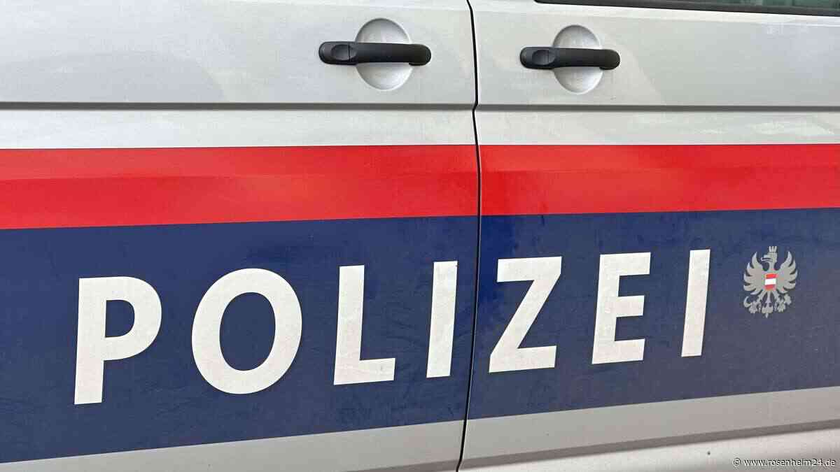 Drama in Tirol: Passantin entdeckt toten Radfahrer (†78) auf Forststraße