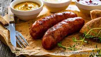 Ditch the frying pan when cooking sausages for easier method — no oil needed