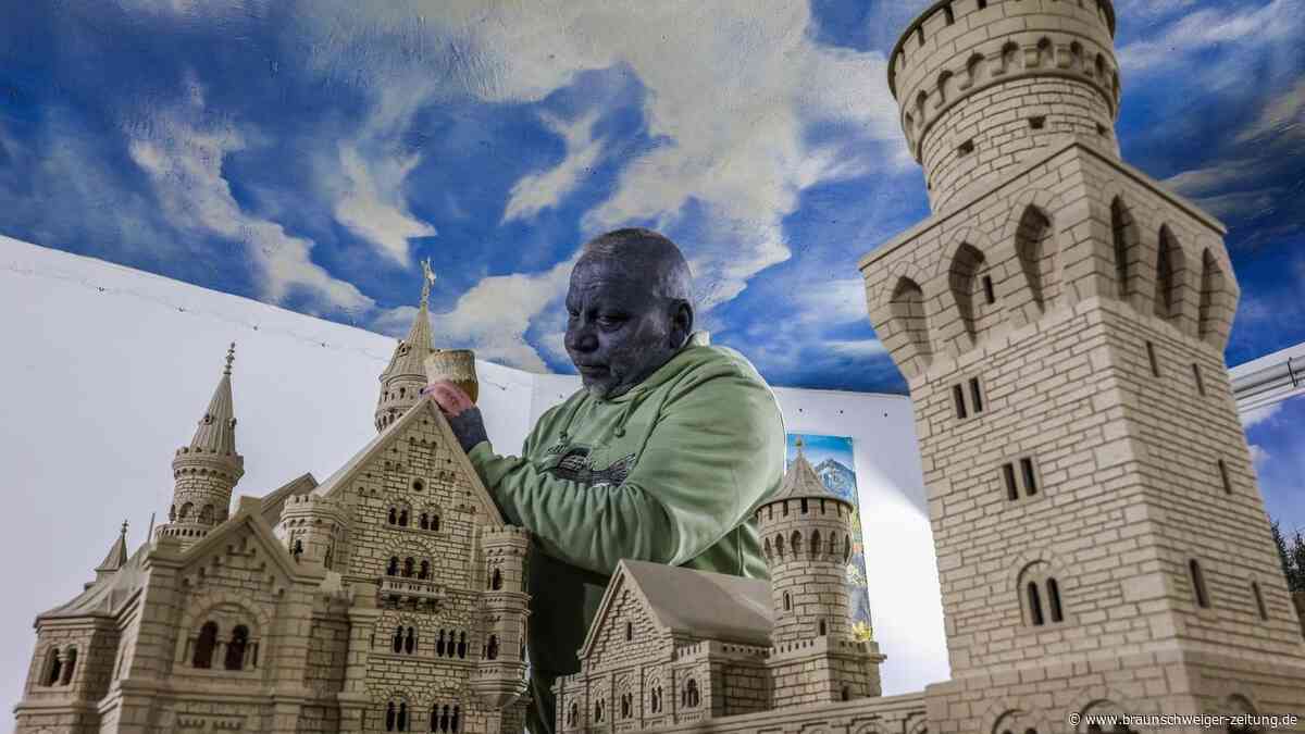 Schloss Neuschwanstein im Kreis Peine: Bildhauer beendet Lebenswerk