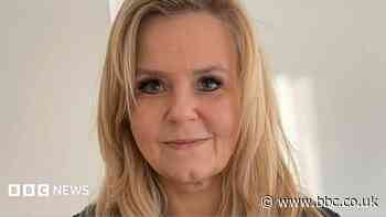 Man admits killing fiancee after 'love bombing'