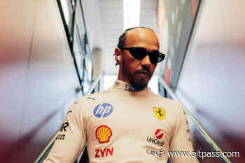 F1: Hamilton points the finger