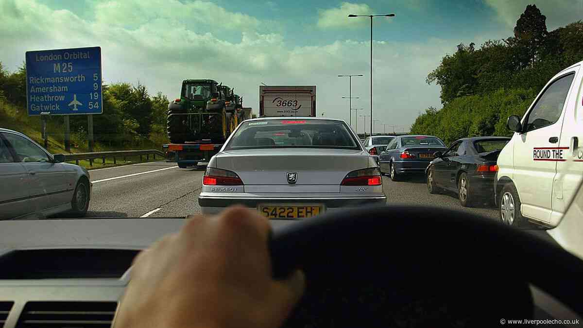Police settle your legal right to 'undertake' middle lane drivers — £100 fine warning