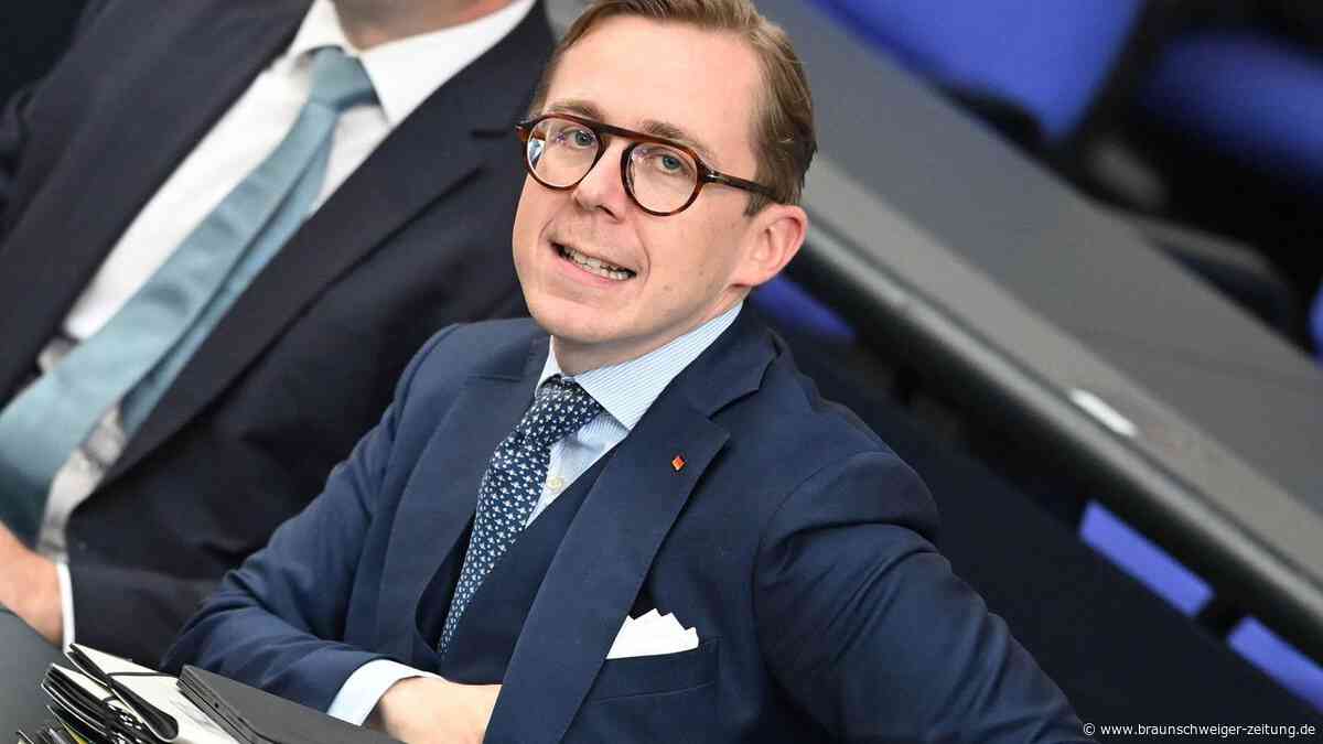 Ricarda Lang stellt sich vor Amthor – CDU-Kollegin findet es „bisschen cringe“