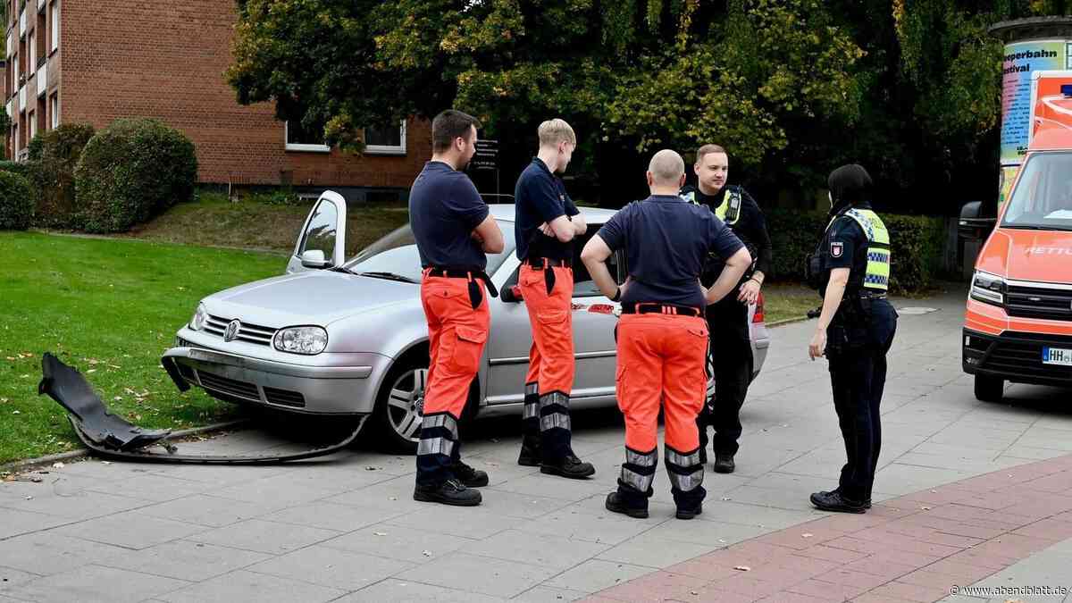 Seniorin verwechselt Gas und Bremse – und verfehlt Bushaltestelle nur knapp