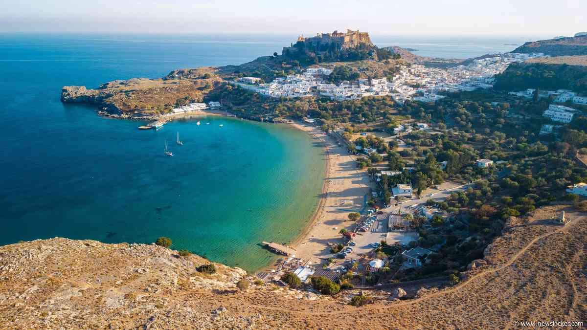 Grote virusuitbraak op Rhodos treft ook Nederlandse toeristen: ’Ik zag poep langsdrijven’