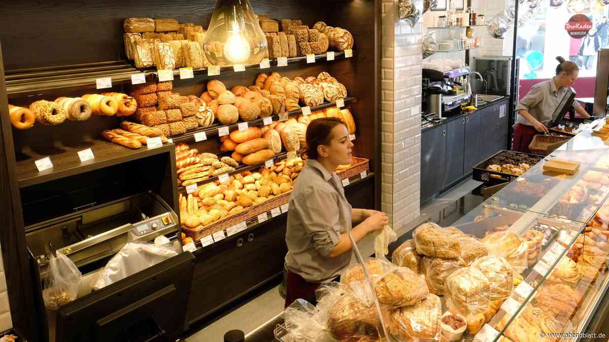 Stundenlang ging Zahlung nur mit Bargeld: Was bei Edeka und Budni schiefging