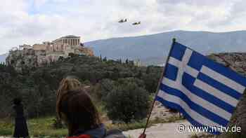 Primärüberschuss erwartet: Athen erwartet solides Wachstum und bessere Schuldenquote als Italien