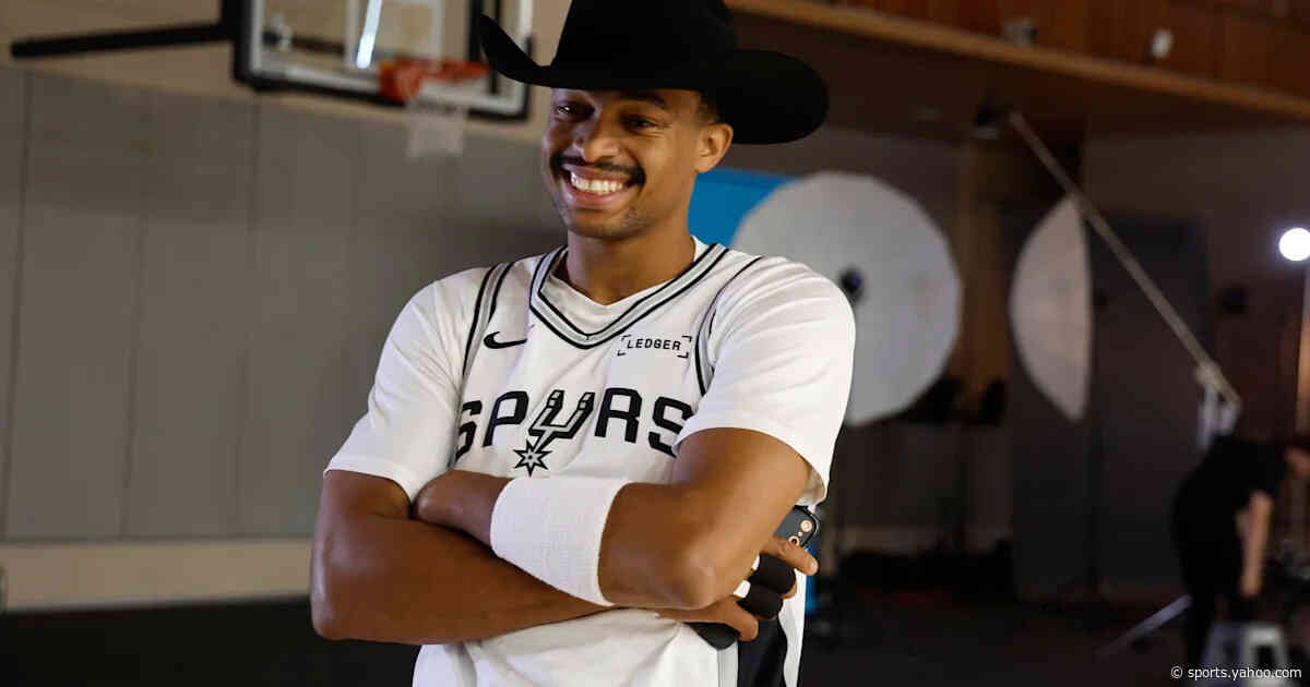 Open Thread: Watch the Media Day video addressing Spurs players by their full names