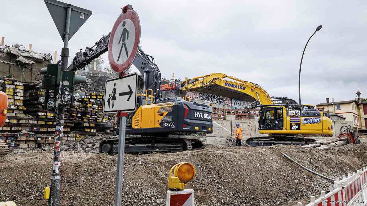 Bahn setzt an Holstenstraße Behelfsbrücken ein: S2 fährt dann wieder bis Altona