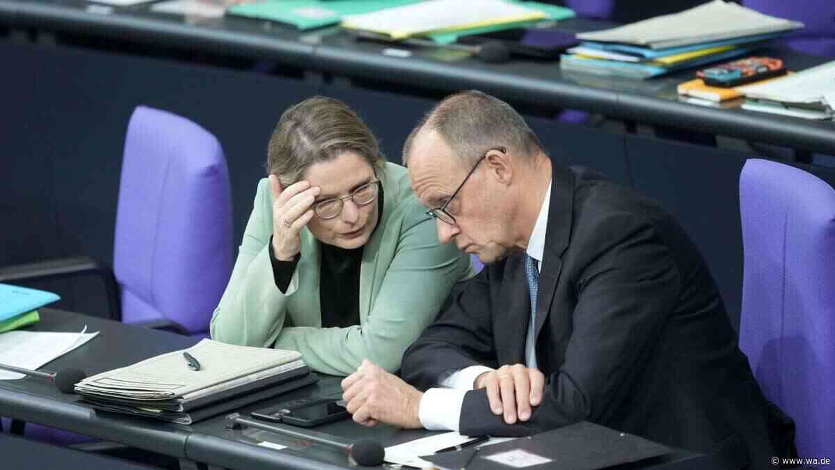 Volksverhetzer sollen passives Wahlrecht verlieren: Merz-Kabinett beschließt heikles Gesetz