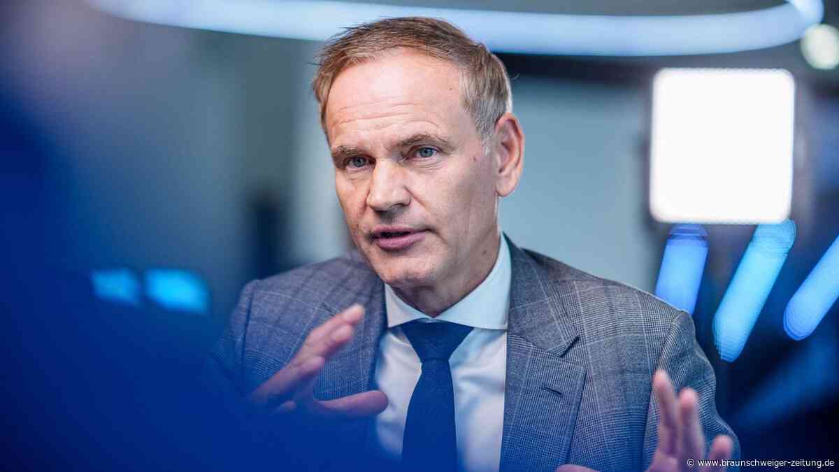 Weniger Urlaub, mehr Wochenarbeitszeit – das will VW-Chef Oliver Blume