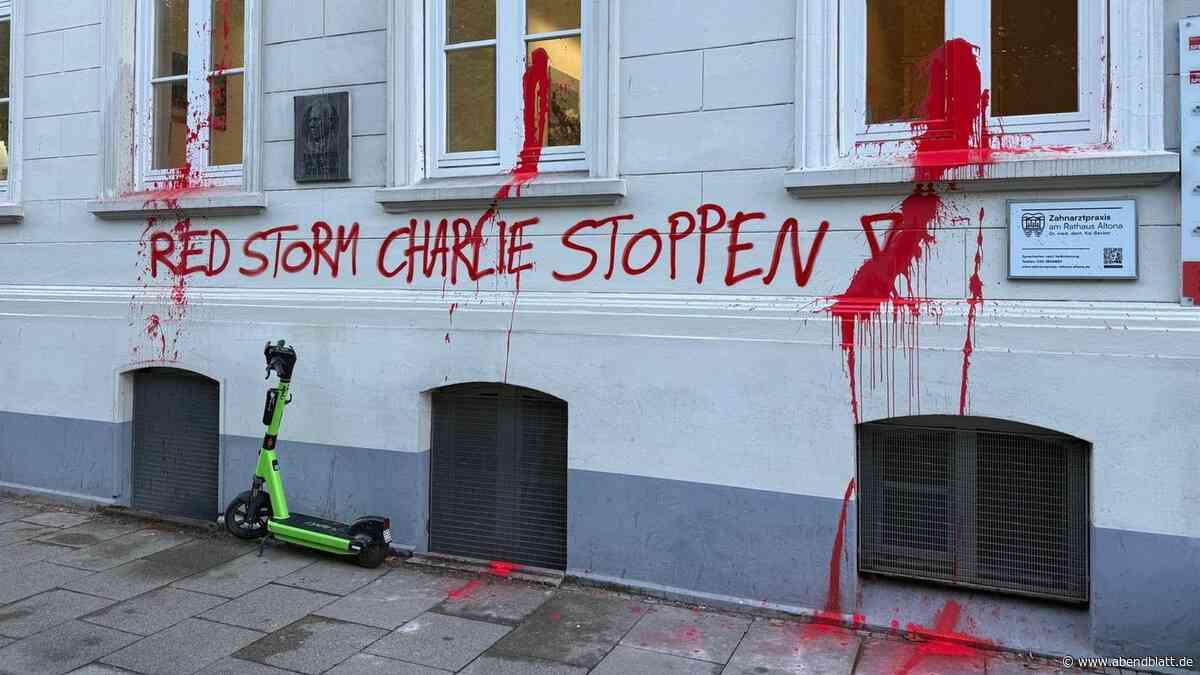 Kurz nach Farbanschlag: Brand bei SPD in Altona gibt Rätsel auf