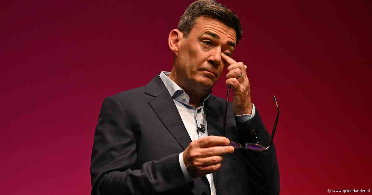 VK met brok in de keel na speech ‘politieke ster’ Andy Burnham: ‘Kantelmoment van deze eeuw’
