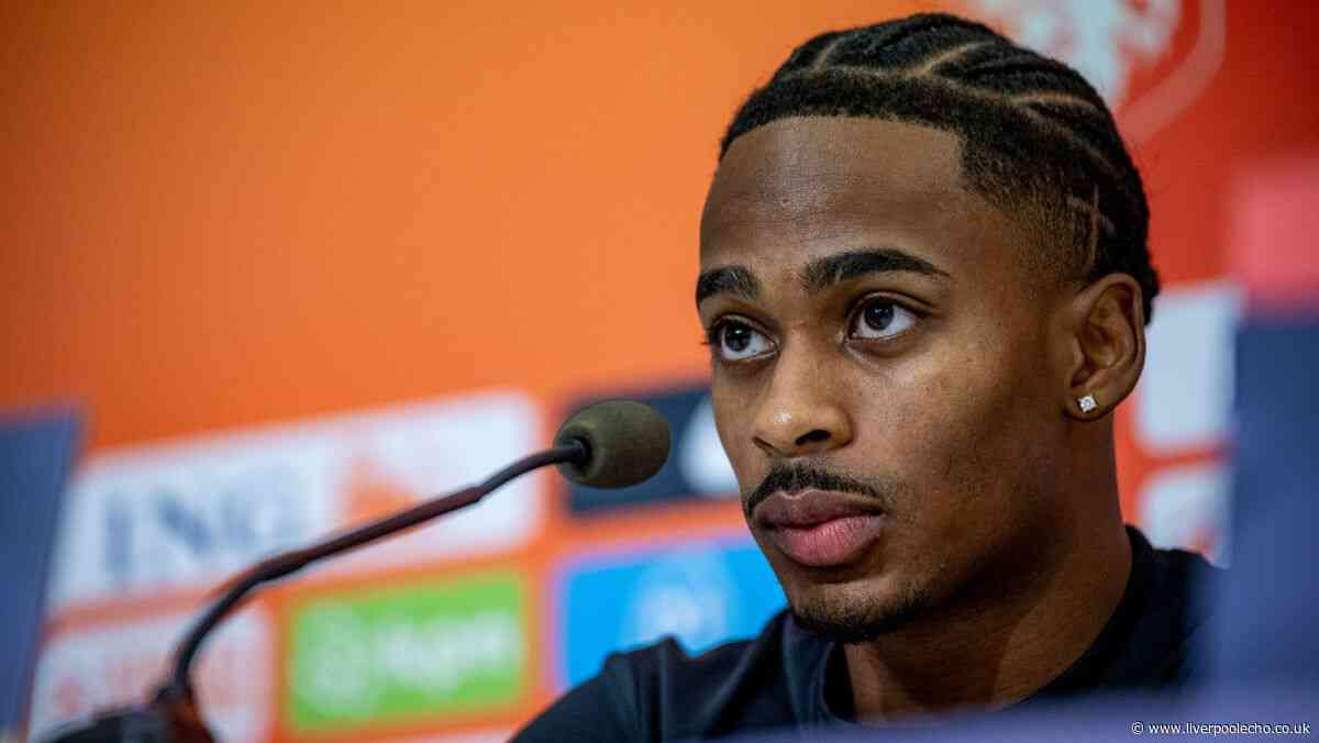 Liverpool missed out on another winger as £60m star urged to complete 'crazy' Saudi transfer