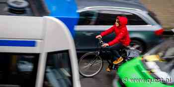 Verplicht midden op de weg fietsen, wordt fietsen daar veiliger van?