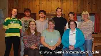 Theaterfreunde Hebertshausen spielen„Deifi Sparifankerl“