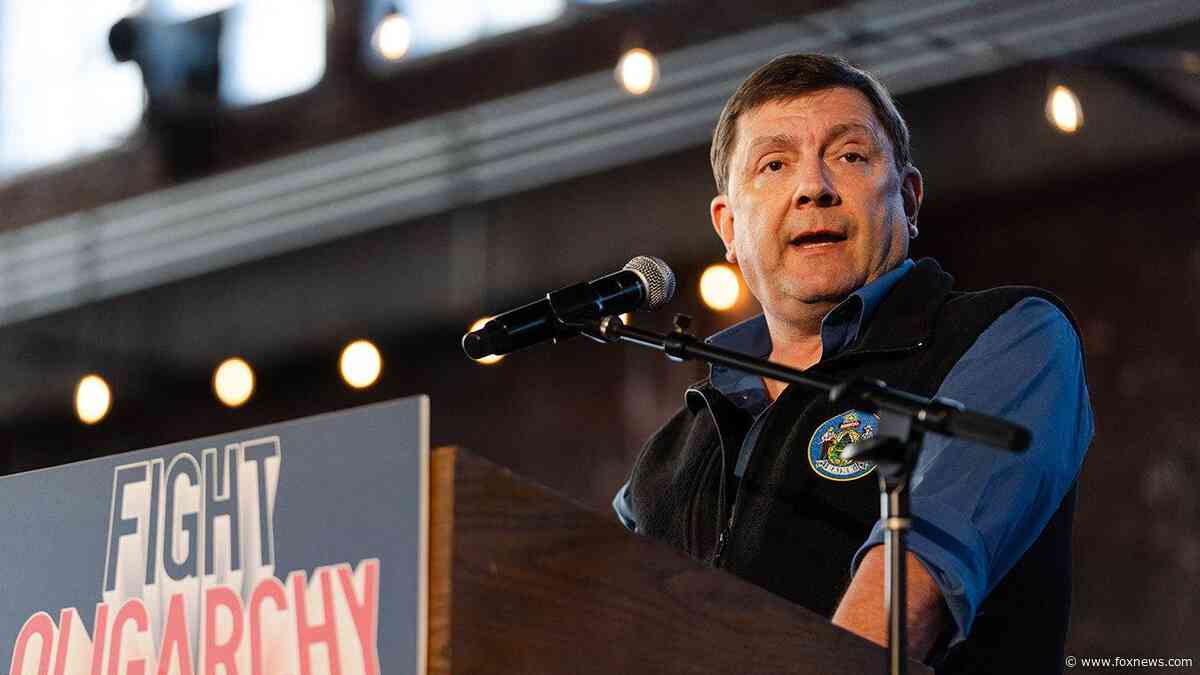 Dem Senate nominee apologizes to Jewish voters after 'genocide' remark sparked backlash