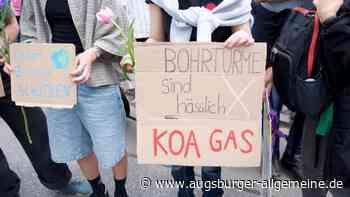 Menschenkette in Reichling gegen Gasbohrungen in Reichling geplant