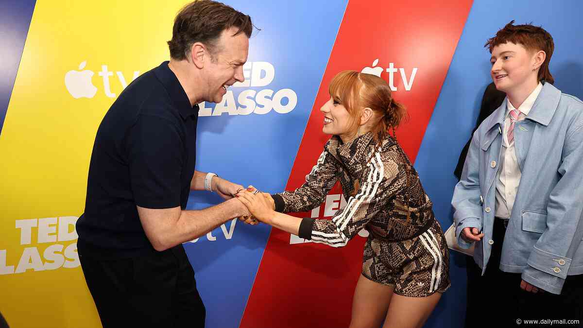 'It keeps you on your toes': Ted Lasso's rising Irish star reveals the brilliant piece of advice that SNL legend Jason Sudeikis gave her - and why the show's 'sexist critics' are well wide of the mark