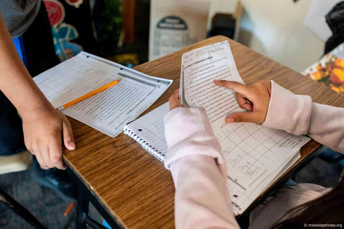 Federal scholarship for private school and homeschooling opening to most kids in at least 30 states