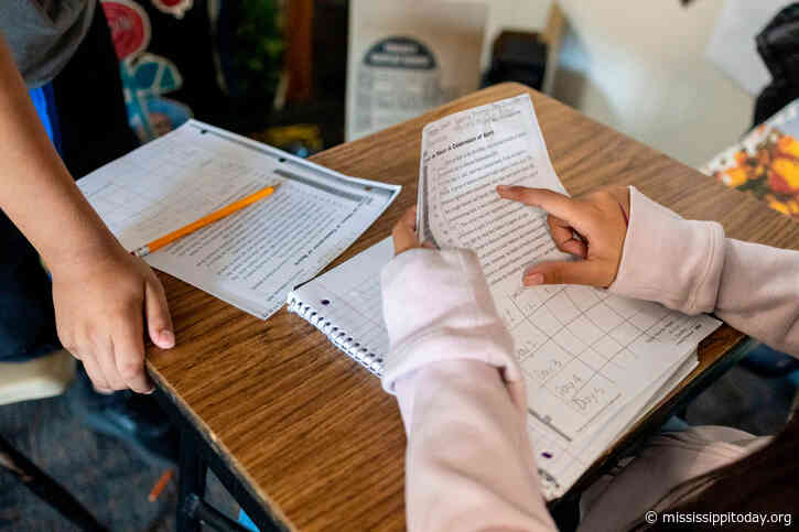Federal scholarship for private school and homeschooling opening to most kids in at least 30 states
