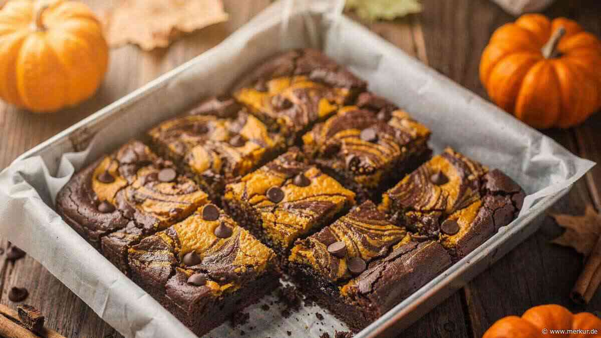 Kürbis-Cheesecake-Brownies: Veganes Herbstrezept mit cremiger Marmorierung