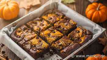 Kürbis-Cheesecake-Brownies: Veganes Herbstrezept mit cremiger Marmorierung