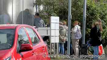 „Das ist ziemlich erniedrigend“: Augsburger Rentner erzählen, wie hart die Armut sie trifft